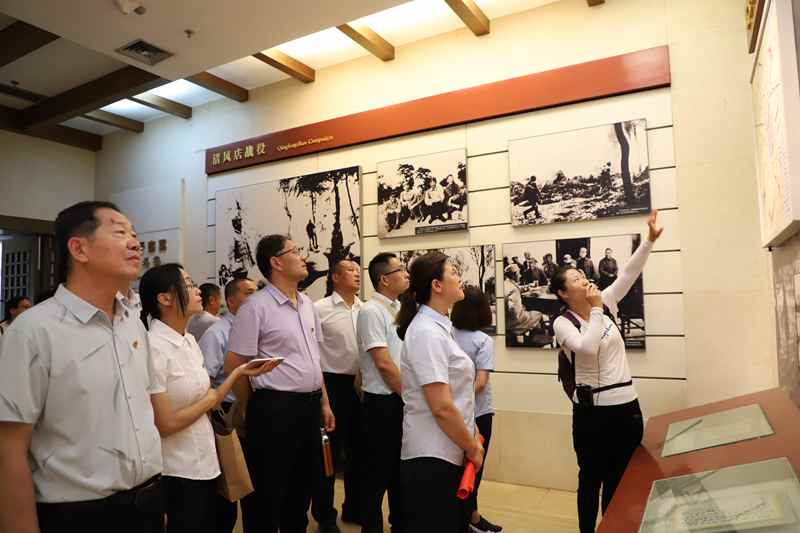 走進(jìn)革命圣地 領(lǐng)悟初心使命 —長(zhǎng)田實(shí)業(yè)黨支部開展“慶七一”紅色教育活動(dòng)